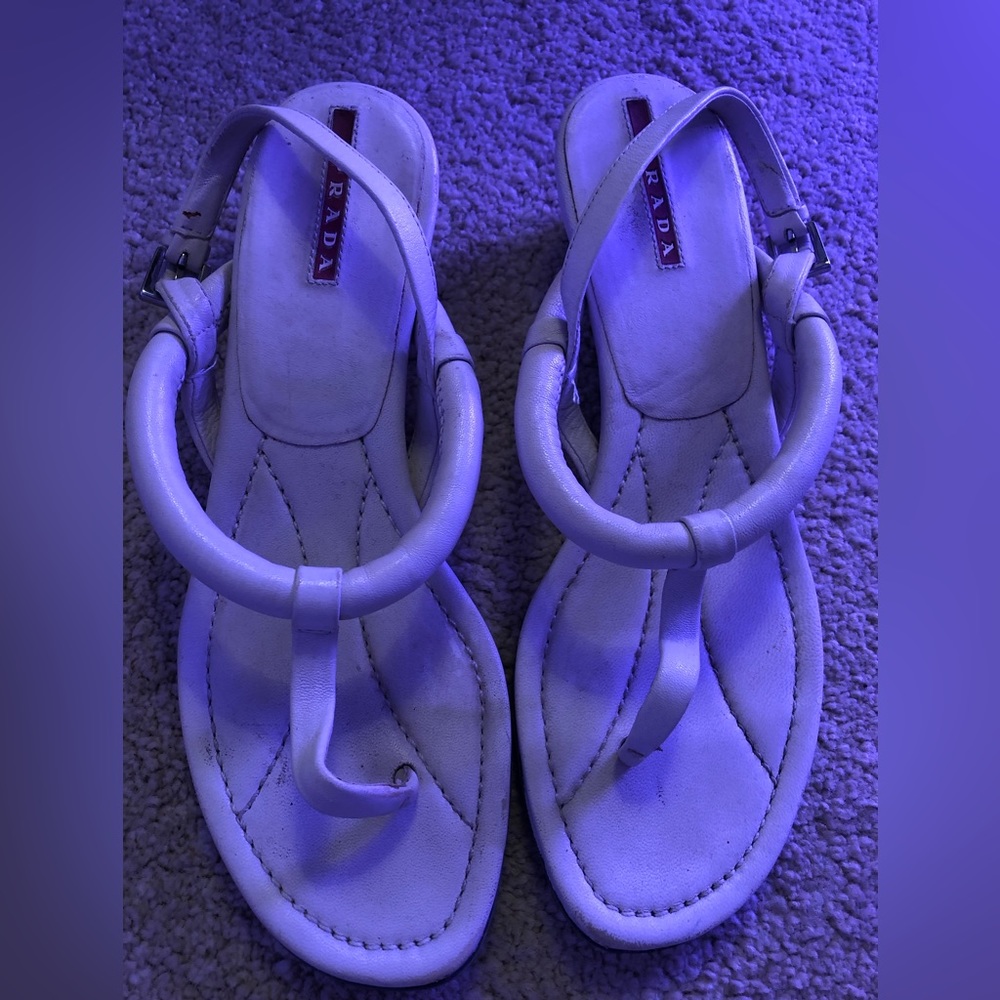 Sandal - Picture 2 of 3